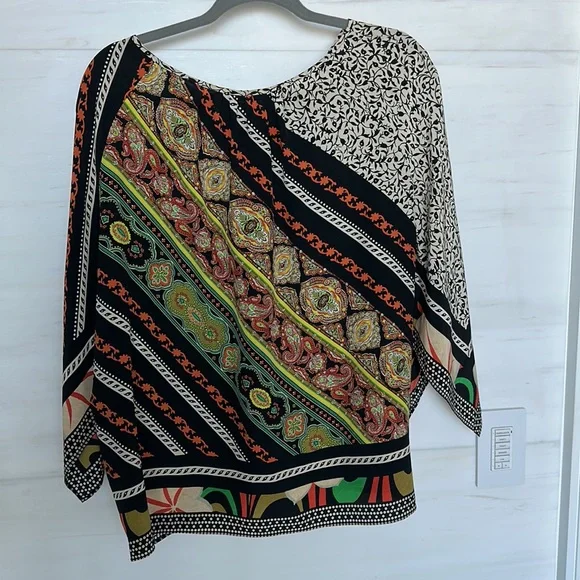 Etro silk top.. 100 percent silk. Great condition - Picture 2 of 5